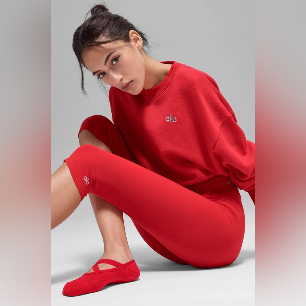 Alo Yoga Cropped Accolade Crewneck Bright Red XS - Picture 4 of 8
